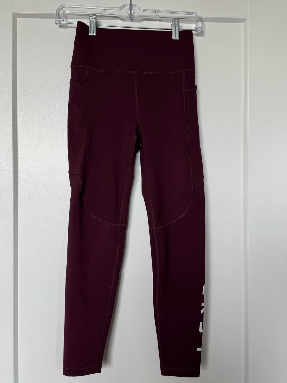 LSKD Rep Ultra High-Rise 7/8 Legging Pockets Cherry Laquer-white